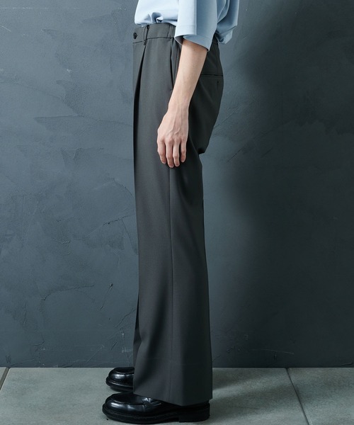 STUDIOUS（ステュディオス）の「【PUBLIC TOKYO/パブリックトウキョウ】エバークリースGRクロスフレアスラックス（スラックス・メンズ・グレー/ブラック/ダークグレー・2/1/3）」の17枚目の写真