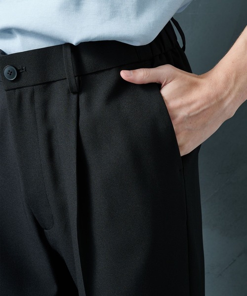 STUDIOUS（ステュディオス）の「【PUBLIC TOKYO/パブリックトウキョウ】エバークリースGRクロスフレアスラックス（スラックス・メンズ・グレー/ブラック/ダークグレー・2/1/3）」の12枚目の写真