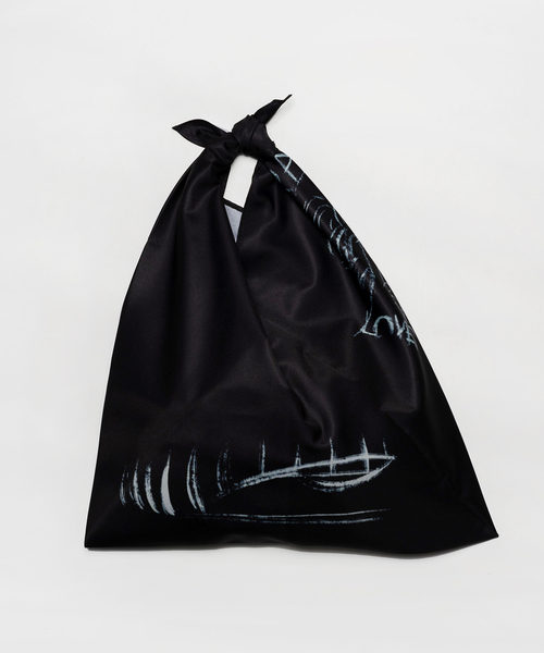 PARIS SAINT-GERMAIN(パリサンジェルマン)の「【隈 研吾 × Paris Saint-Germain】AZUMA-BUKURO(クラッチバッグ・メンズ・ブラック/ネイビー・FREE)」の3枚目の写真