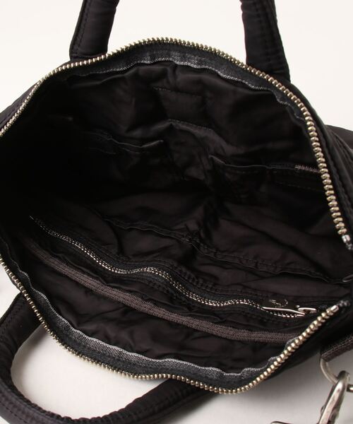 PORTER CLASSIC（ポータークラシック）の「【Porter Classic / ポータークラシック】SUPER NYLON HELMET CASE S（ショルダーバッグ・メンズ・ブラック/ブルー・FREE）」の5枚目の写真