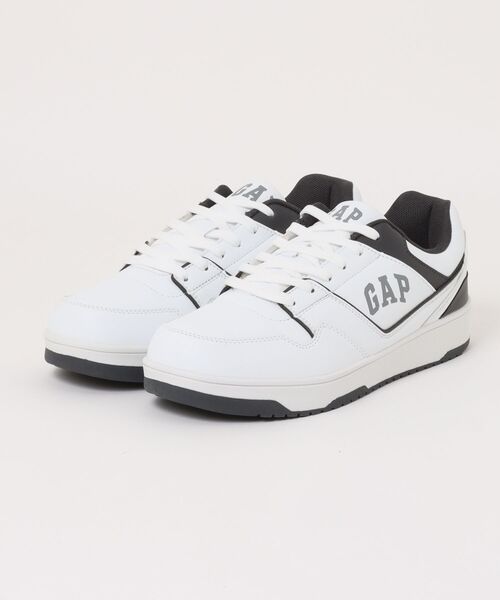 GAP（ギャップ）の「【GAP】 防水スニーカー（スニーカー・メンズ・ブラック/グレー/ホワイト×グリーン/ブラック×ブラック/ブラック×グレー/ホワイト×グレー/ブラック×グリーン・26.0cm/25.0cm/28.0cm/27.0cm）」の3枚目の写真