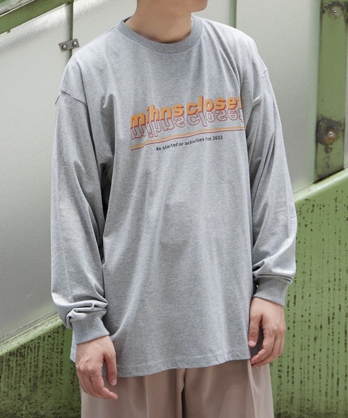mihns closet（ミンズクローゼット）の「【mihns closet/ミンズクローゼット】カラーロゴ ロングスリーブTシャツ（Tシャツ/カットソー・メンズ・オフホワイト/ブラック/ライトグレー・L/XL/M）」の21枚目の写真