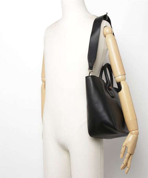 favori（ファヴォリ）の「EM:Favoriメッシュポーチ付き合皮トート（トートバッグ・レディース・アイボリー/ブラック/ダークブラウン/シルバー・FREE）」の10枚目の写真