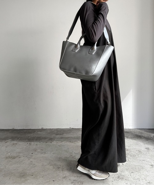 favori（ファヴォリ）の「EM:Favoriメッシュポーチ付き合皮トート（トートバッグ・レディース・アイボリー/ブラック/ダークブラウン/シルバー・FREE）」の11枚目の写真