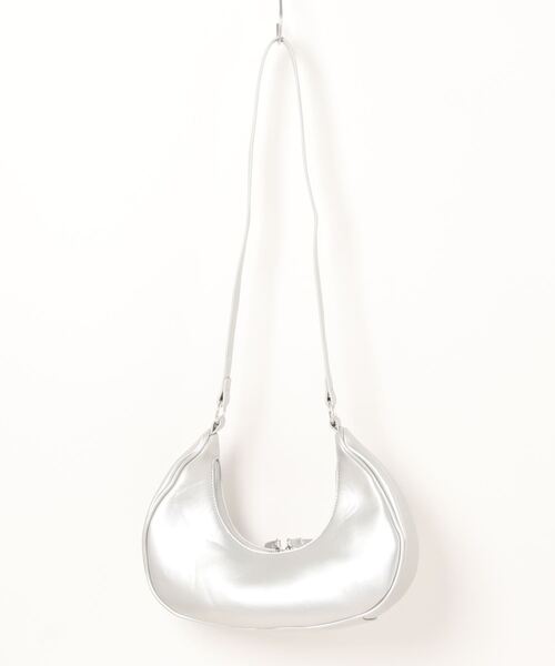 Settimissimo（セッティミッシモ）の「ハーフムーンショルダーバッグ（ショルダーバッグ・レディース・ブラック/シルバー・FREE）」の3枚目の写真