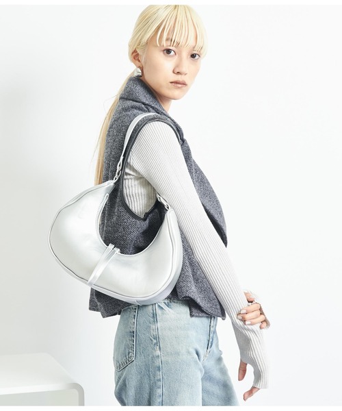 Settimissimo（セッティミッシモ）の「ハーフムーンショルダーバッグ（ショルダーバッグ・レディース・ブラック/シルバー・FREE）」の13枚目の写真