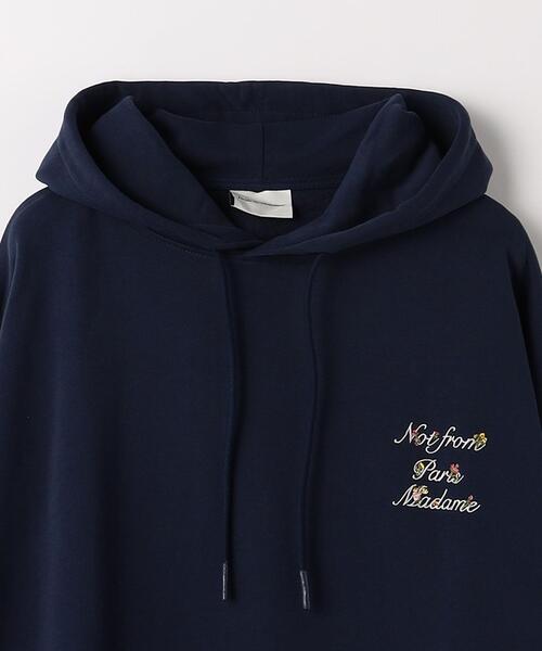 Drole De Monsieur(ドロール ド ムッシュ)の「<DROLE DE MONSIEUR> スローガン フーディー(パーカー・メンズ・ネイビー・M/L)」の3枚目の写真