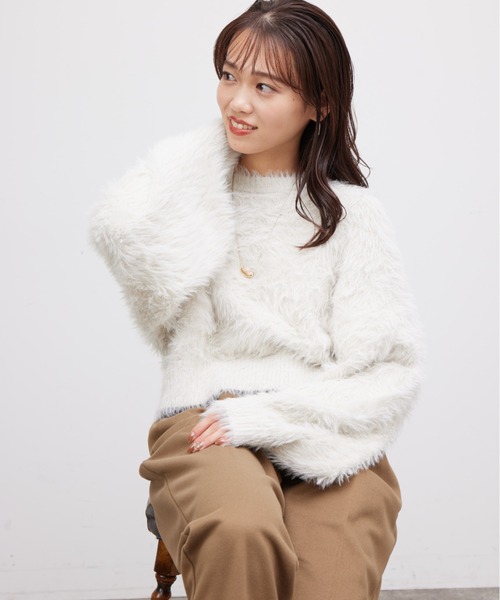 Chez toi(シェトワ)の「袖ボリュームシャギープルオーバー(ニット/セーター・レディース・オフホワイト/ブルー/ブラック・FREE)」の6枚目の写真