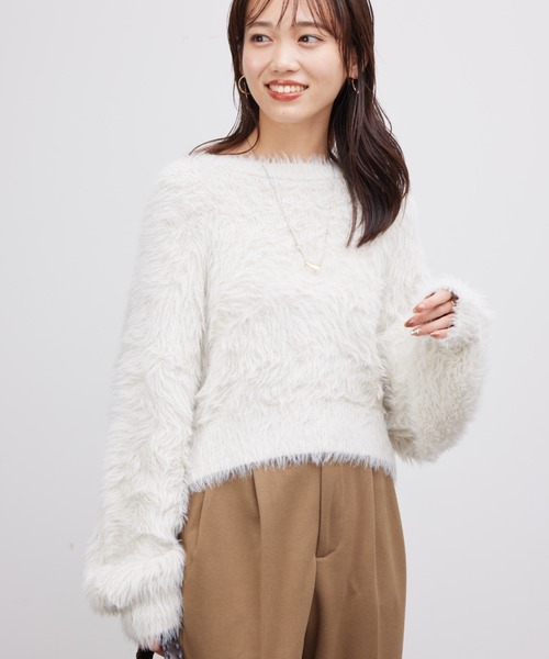 Chez toi(シェトワ)の「袖ボリュームシャギープルオーバー(ニット/セーター・レディース・オフホワイト/ブルー/ブラック・FREE)」の8枚目の写真