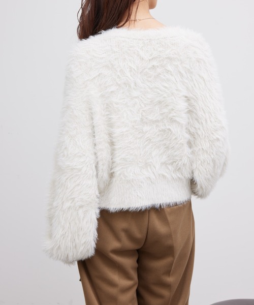 Chez toi(シェトワ)の「袖ボリュームシャギープルオーバー(ニット/セーター・レディース・オフホワイト/ブルー/ブラック・FREE)」の13枚目の写真