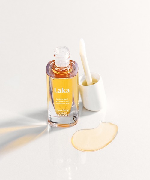 Laka（ラカ）の「スージングヴィーガンリップオイル（口紅/リップティント/グロス・レディース・#カーミングパープル/#ナリッシングイエロー・FREE）」の5枚目の写真