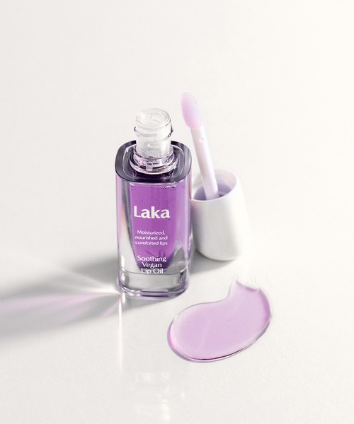 Laka（ラカ）の「スージングヴィーガンリップオイル（口紅/リップティント/グロス・レディース・#カーミングパープル/#ナリッシングイエロー・FREE）」の7枚目の写真