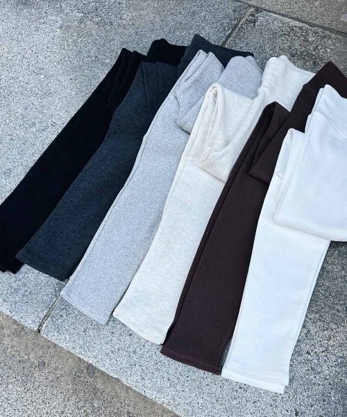 esutoreja（エストレジャ）の「スウェットレギンス（スラックス・レディース・ホワイト/ブラック/ベージュ/ブラウン/グレー/チャコール・FREE）」の7枚目の写真