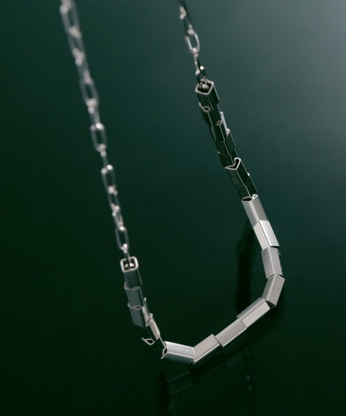YArKA（ヤーカ）の「【YArKA/ヤーカ】square parts move necklace [LBN6] / スクエアパーツ&長あずきミックスパーツネックレス（ネックレス・メンズ・シルバー・FREE）」の7枚目の写真