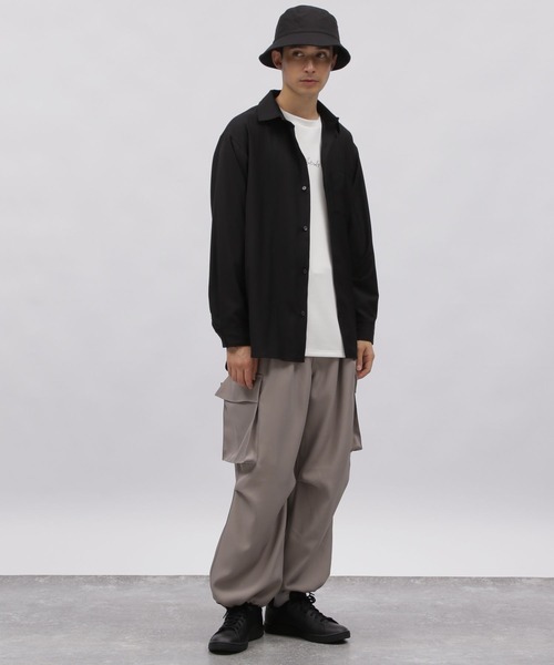 LAKOLE（ラコレ）の「ソフトTRレギュラーシャツ / 992211（シャツ/ブラウス・メンズ・サンドグレー/ブラック/ホワイト/グレー/グリーン・LARGE/MEDIUM）」の7枚目の写真