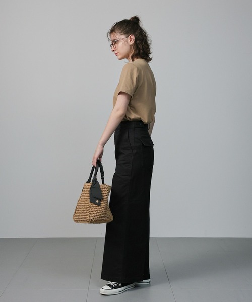 saloon（サルーン）の「SALOON(サルーン)/ブラッシュドベイカーパンツ【手洗い可】（その他パンツ・レディース・ブラック/モカ/カーキ・MEDIUM/SMALL）」の12枚目の写真