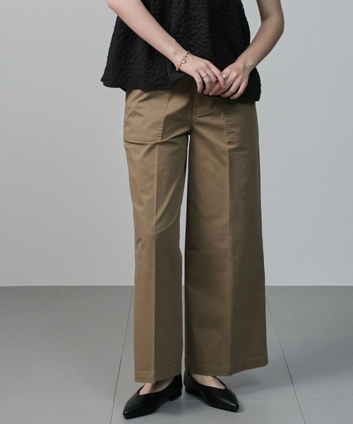 saloon（サルーン）の「SALOON(サルーン)/ブラッシュドベイカーパンツ【手洗い可】（その他パンツ・レディース・ブラック/モカ/カーキ・MEDIUM/SMALL）」の13枚目の写真