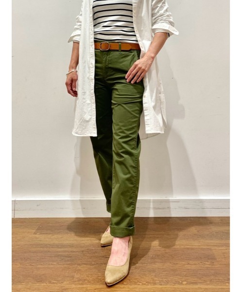 GAP（ギャップ）の「ミッドライズ ダウンタウン カーキパンツ（チノパンツ・レディース・ネイビー/ベージュ/ブラック/カーキ・00/0/2/4/6/8/000/10）」の10枚目の写真