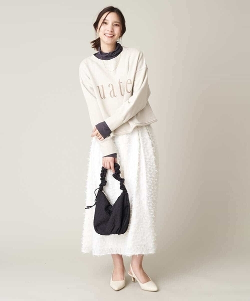 a.v.v(アーヴェヴェ)の「フリンジジャガードタックフレアスカート(スカート・レディース・アイボリー/ブラック・34/36/38/40/42)」の9枚目の写真