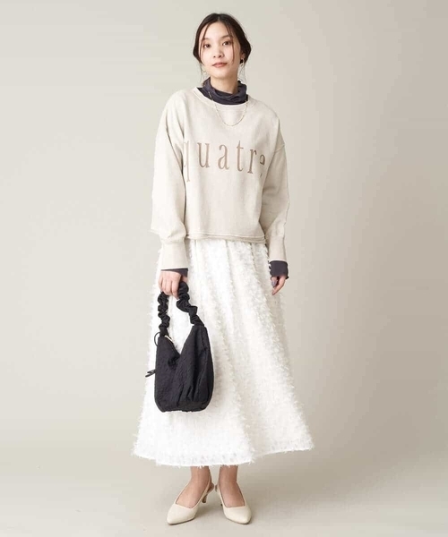 a.v.v(アーヴェヴェ)の「フリンジジャガードタックフレアスカート(スカート・レディース・アイボリー/ブラック・34/36/38/40/42)」の7枚目の写真