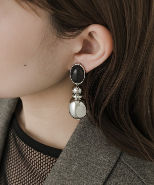 SMELLY（スメリー）の「メタルコネクトボリュームイヤリング（イヤリング・レディース・シルバー系その他・-）」の3枚目の写真