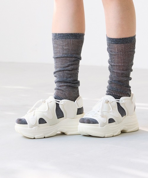 menue(メヌエ)の「厚底 スポーツサンダル(サンダル・レディース・ホワイト/ブラック/ブラック系・S/LL/L/M/SS/3L)」の20枚目の写真