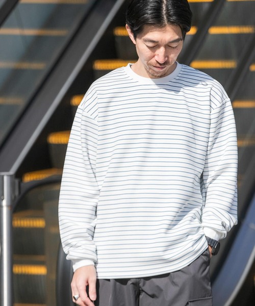 ITEMS URBANRESEARCH（アイテムズ アーバンリサーチ）の「ダンボールボーダー ロングスリーブカットソー（Tシャツ/カットソー・メンズ・ブルー/ブラック/ネイビー・MEDIUM/LARGE）」の4枚目の写真