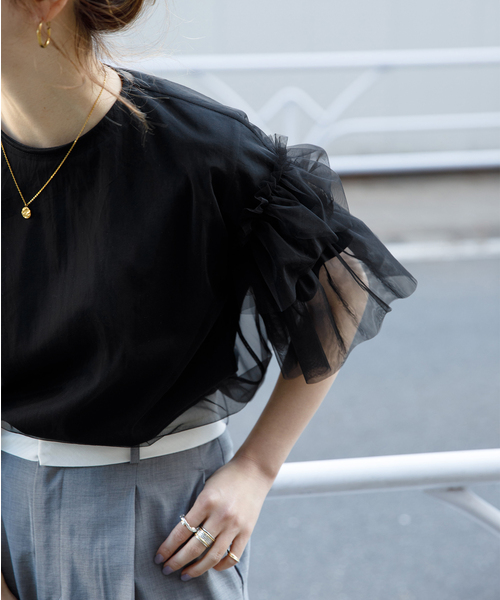 B.C STOCK（ベーセーストック）の「チュールフリルプルオーバー+Tシャツ（Tシャツ/カットソー・レディース・ブラック/チャコールグレー・FREE）」の10枚目の写真