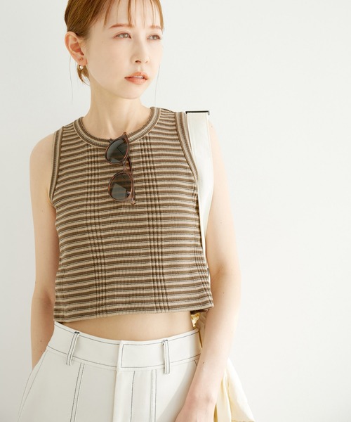 ROPE' PICNIC（ロペピクニック）の「着丈が選べるタンクトップ（タンクトップ・レディース・ベージュ/オフホワイト/ブラウン系その他2/ブラック・36/38）」の4枚目の写真