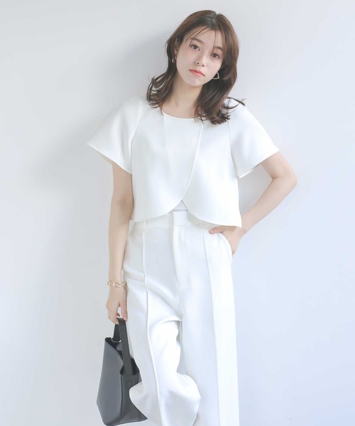 WHITE JOOLA（ホワイトジョーラ）の「骨格を問わずにスタイルアップして見える魔法のブラウス♪【洗濯機OK＆2wayストレッチ】WEB限定！ダブルぷりっとクロス・クロップド丈チューリップブラウス（シャツ/ブラウス・レディース・ブラック/ネイビー/オフホワイト・L/M/S）」の22枚目の写真