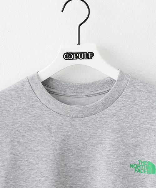THE NORTH FACE(ザノースフェイス)の「《WEB限定》【THE NORTH FACE / ザ ノースフェイス】S/S Bandana Square Logo T(Tシャツ/カットソー・メンズ・ホワイト/ブラック/サックスブルー/チャコールグレー・LARGE/X-LARGE/MEDIUM)」の6枚目の写真