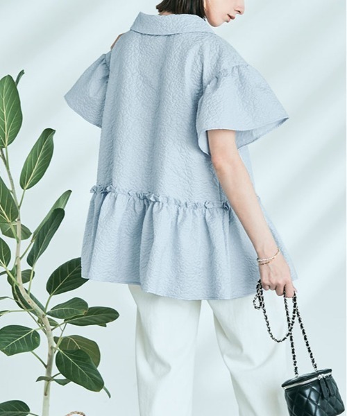 kirakiraShop(キラキラショップ)の「エンボスペプラム フレア ブラウス(シャツ/ブラウス・レディース・ブルー系その他/ホワイト/ブラック・M/L)」の18枚目の写真