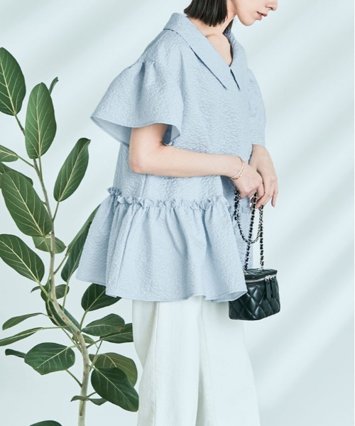 kirakiraShop(キラキラショップ)の「エンボスペプラム フレア ブラウス(シャツ/ブラウス・レディース・ブルー系その他/ホワイト/ブラック・M/L)」の7枚目の写真