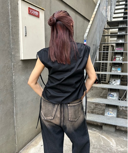 WHO'S WHO gallery(フーズフーギャラリー)の「【Six M/シックスエム】ギャザーリボンノースリシャツ(シャツ/ブラウス・レディース・サックスブルー/ブラック/オフホワイト/グレー/グレー系その他2・FREE)」の15枚目の写真