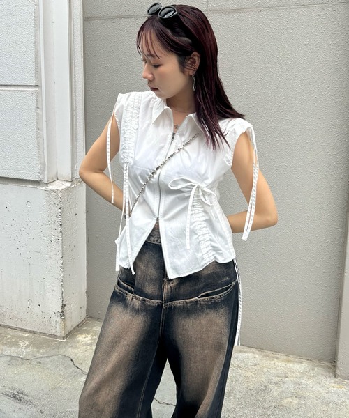 WHO'S WHO gallery(フーズフーギャラリー)の「【Six M/シックスエム】ギャザーリボンノースリシャツ(シャツ/ブラウス・レディース・サックスブルー/ブラック/オフホワイト/グレー/グレー系その他2・FREE)」の8枚目の写真