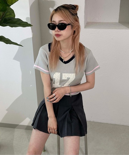 sedacle girl(セダクルガール)の「ナンバリングポロニット(Tシャツ/カットソー・レディース・ネイビー/ピンク/グレー・FREE)」の4枚目の写真