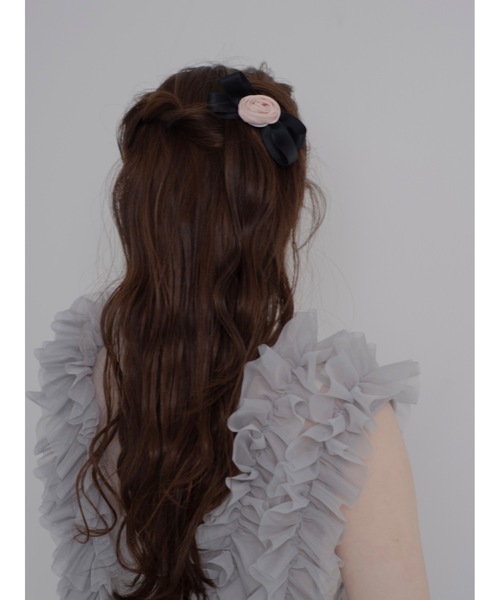 JUMELLE（ジュメロ）の「rose ribbon clip（ヘアピン・レディース・ブラック・FREE）」の3枚目の写真