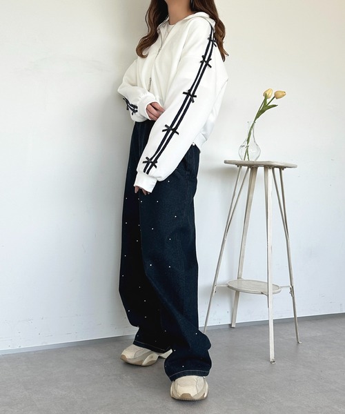 apres jour（アプレジュール）の「リボントラックジャケット【ZOZOTOWN限定】（その他トップス・レディース・オフホワイト/ネイビー・フリー/X-LARGE）」の12枚目の写真
