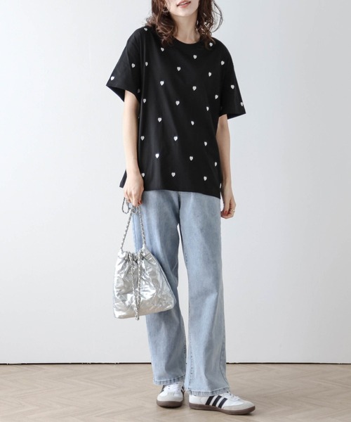 SUGAR BISKET(シュガービスケット)の「ハート刺繍Tシャツ(Tシャツ/カットソー・レディース・ブラック/ホワイト・フリー)」の10枚目の写真