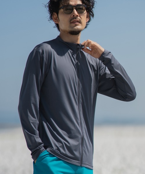 improves（インプローブス）の「ジップアップ 長袖 ラッシュガード（ラッシュガード・メンズ・チャコール/ネイビー/ブラック/ライム/ホワイト・X-LARGE/LARGE/MEDIUM）」の4枚目の写真