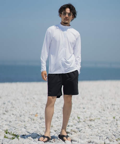 improves（インプローブス）の「ジップアップ 長袖 ラッシュガード（ラッシュガード・メンズ・チャコール/ネイビー/ブラック/ライム/ホワイト・X-LARGE/LARGE/MEDIUM）」の9枚目の写真