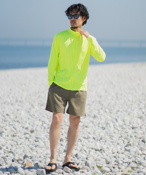 improves（インプローブス）の「ジップアップ 長袖 ラッシュガード（ラッシュガード・メンズ・チャコール/ネイビー/ブラック/ライム/ホワイト・X-LARGE/LARGE/MEDIUM）」の22枚目の写真