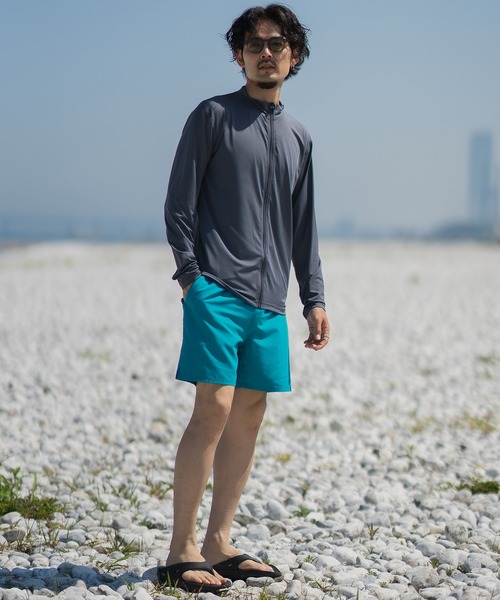 improves（インプローブス）の「ジップアップ 長袖 ラッシュガード（ラッシュガード・メンズ・チャコール/ネイビー/ブラック/ライム/ホワイト・X-LARGE/LARGE/MEDIUM）」の18枚目の写真