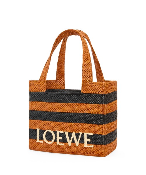 LOEWE（ロエベ）の「ロエベフォント トート ミディアム