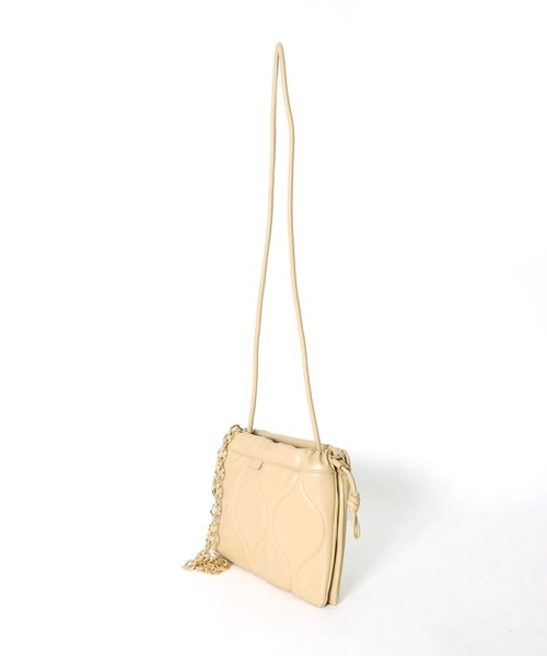 Jines（ジネス）の「キルティング巾着BAG【LE VERNIS/ル ベルニ】（ショルダーバッグ・レディース・ベージュ/ブラック・フリー）」の12枚目の写真