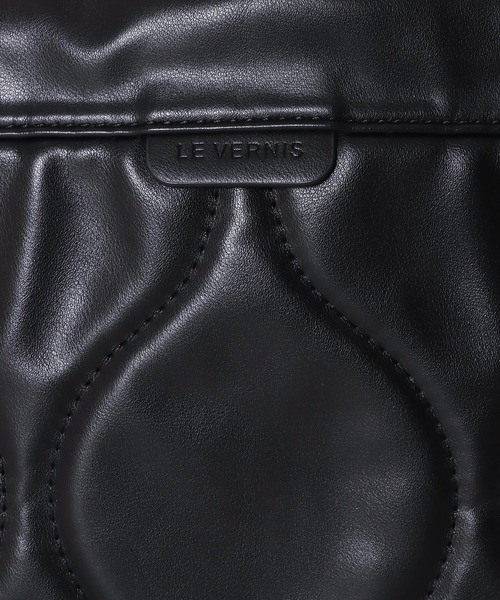 Jines（ジネス）の「キルティング巾着BAG【LE VERNIS/ル ベルニ】（ショルダーバッグ・レディース・ベージュ/ブラック・フリー）」の10枚目の写真
