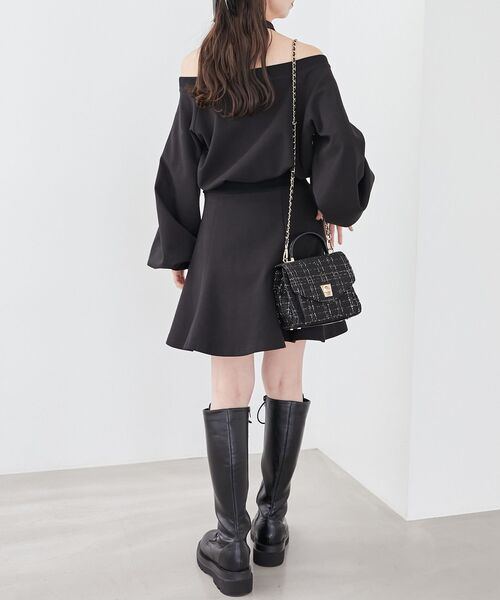 MAJESTIC LEGON（マジェスティックレゴン）の「フラワーチョーカー付きスウェットワンピ（ワンピース・レディース・アイボリー/ブラック/グレー・MEDIUM）」の9枚目の写真