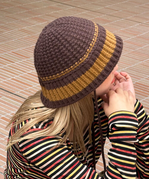 CIAOPANIC（チャオパニック）の「ボーダーニットバケットハット（ニットキャップ/ビーニー・レディース・オフホワイト/ブラック/グレー/ブラウン・ONE SIZE）」の6枚目の写真