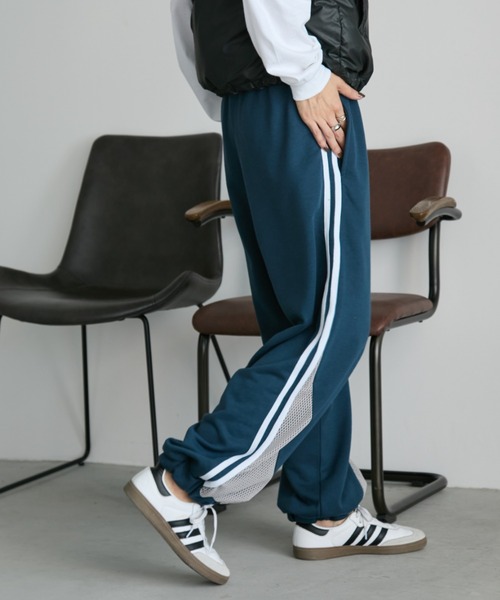 Auntie Rosa Holiday(アンティローザホリデー)の「トラックメッシュイージースウェットパンツ(スウェットパンツ・レディース・グレー/ネイビー・FREE)」の8枚目の写真
