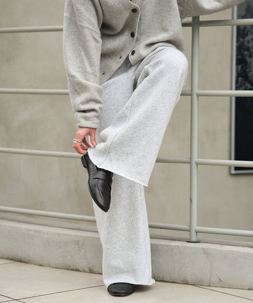 OUTDOOR PRODUCTS（アウトドアプロダクツ）の「裏起毛フレアスウェットパンツ（スウェットパンツ・レディース・チャコールグレー/グレー・38/36）」の20枚目の写真